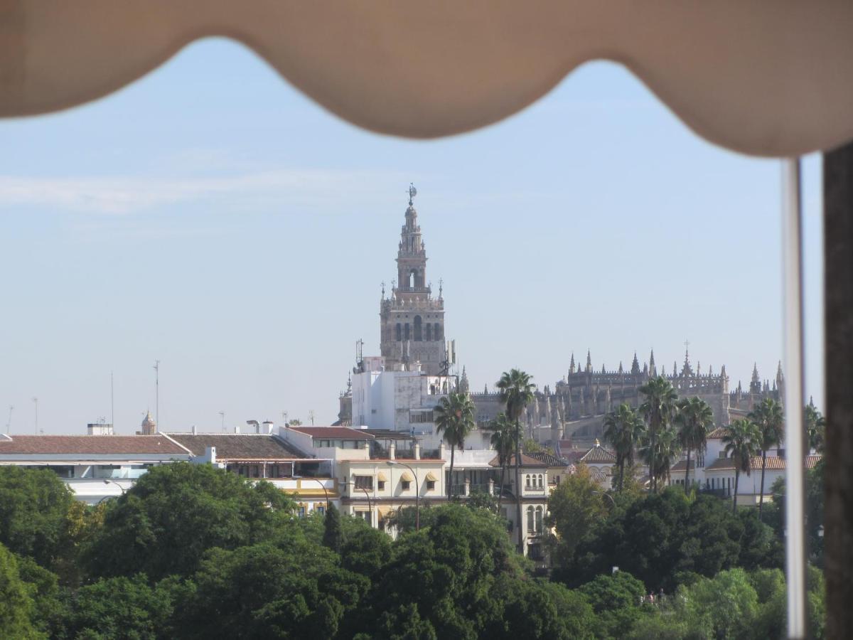 Appartement Trianabridgeviews Atico Con Vistas Al Puente De Triana Calle Castilla 38