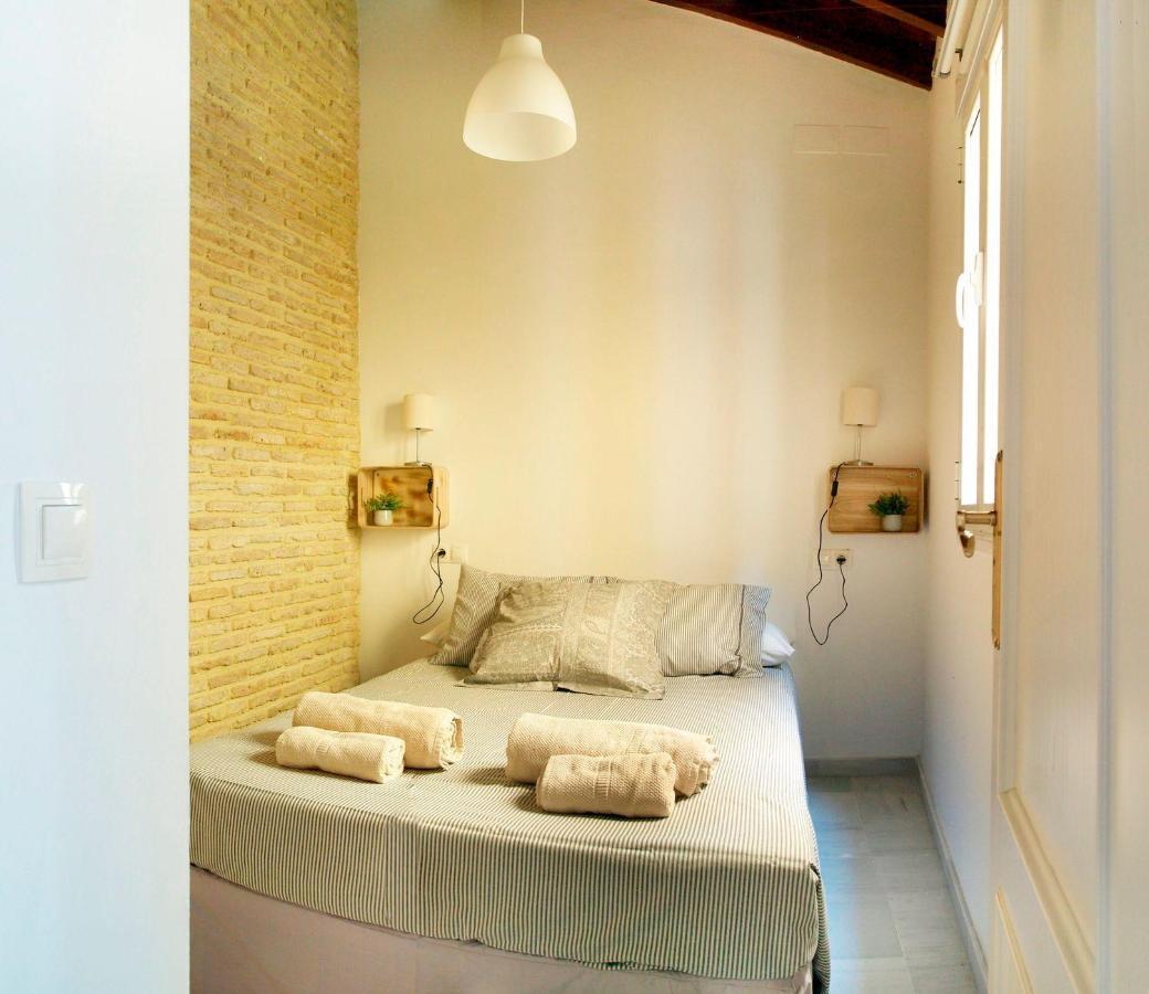 Trianabridgeviews Atico Con Vistas Al Puente De Triana Calle Castilla 38 Appartement Sevilla